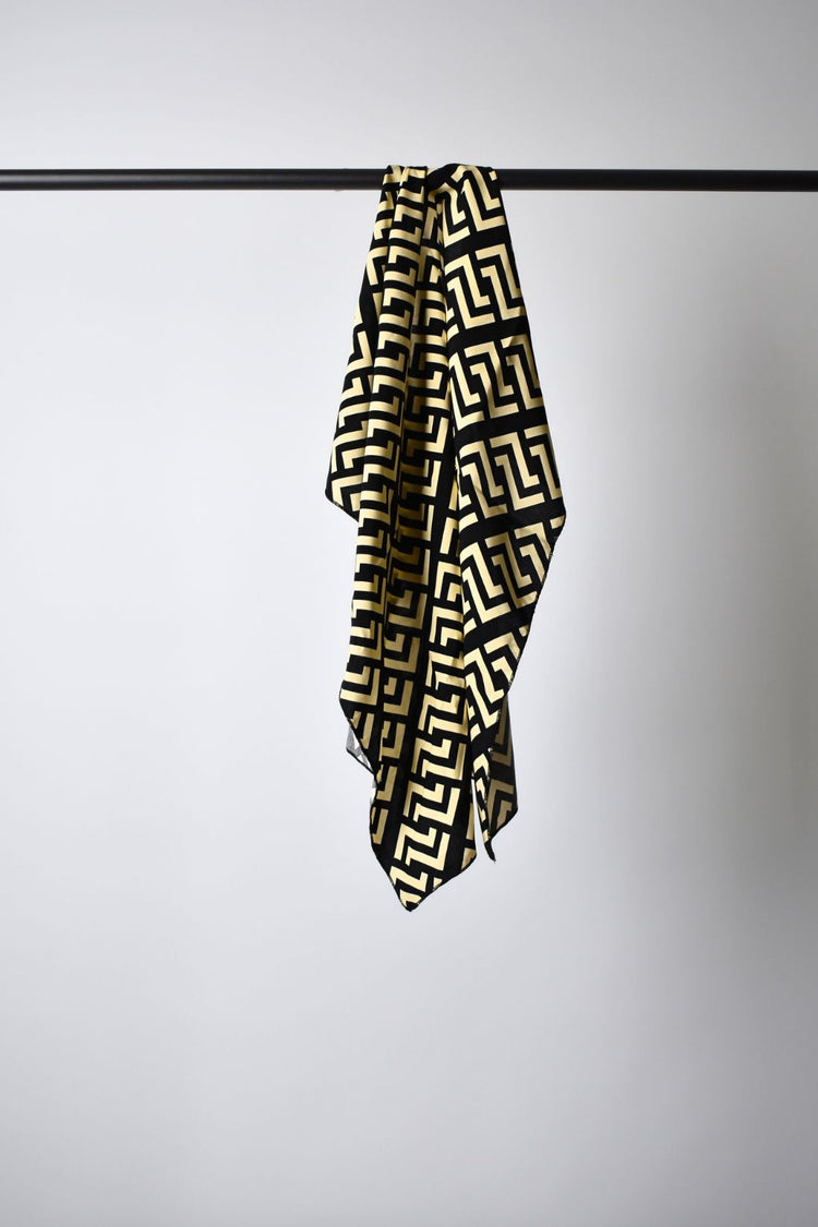 Greca Scarf