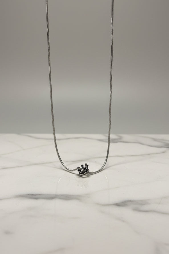 Sovereign Necklace
