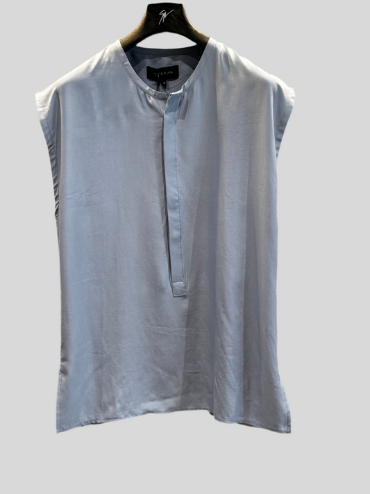Garcon's Sleeveless Shirt