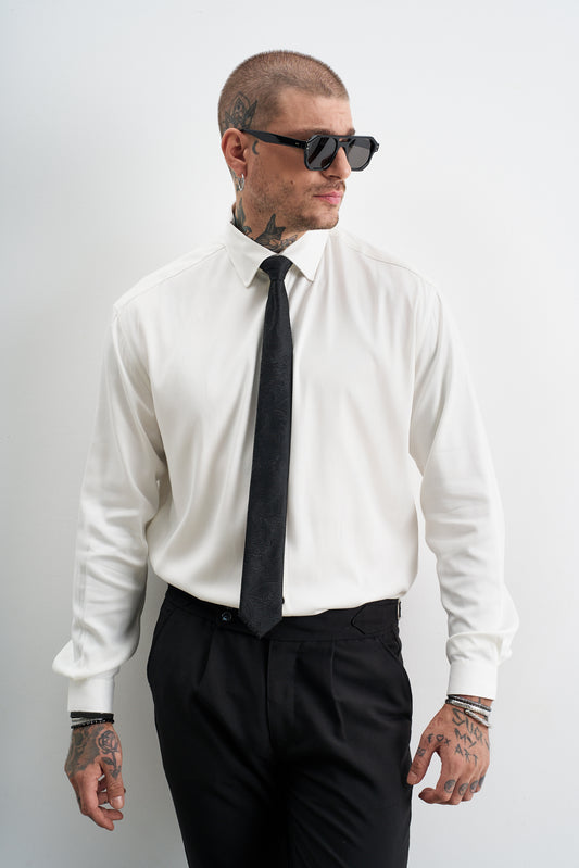 MUST-HAVE  SHIRT