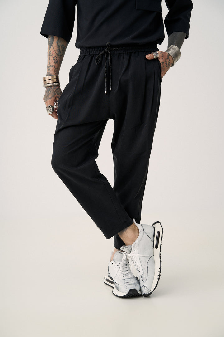 Εssential Pants