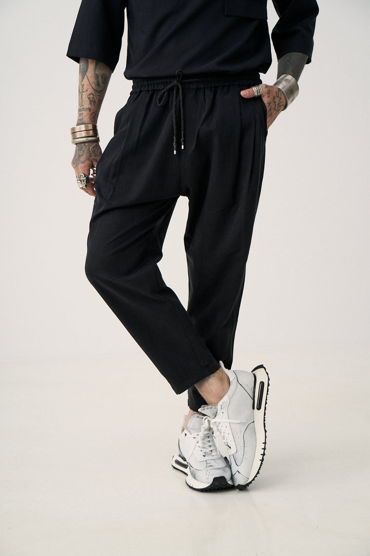 Εssential Pants