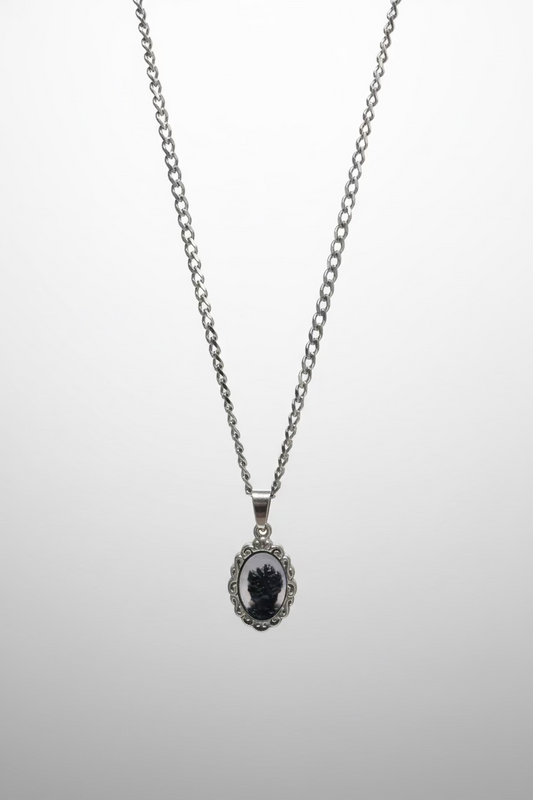 Kouros Frame Necklace