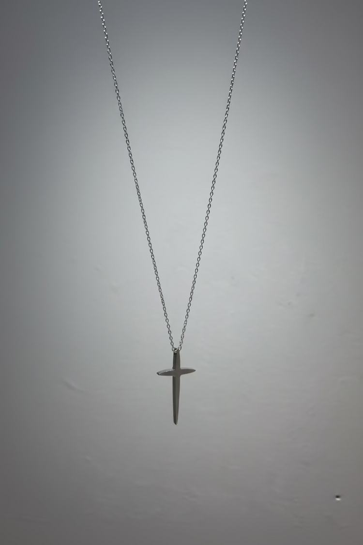 Vera Cross Necklace
