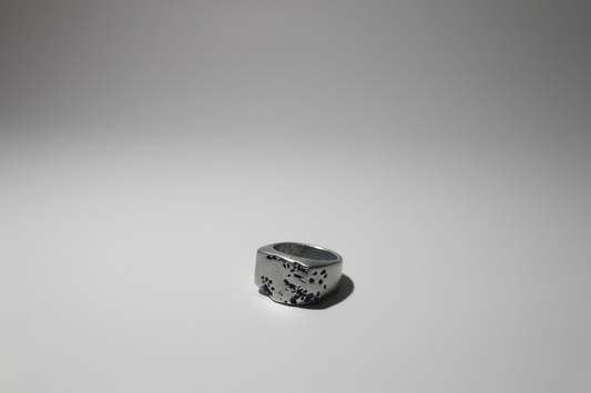 Traces Ring