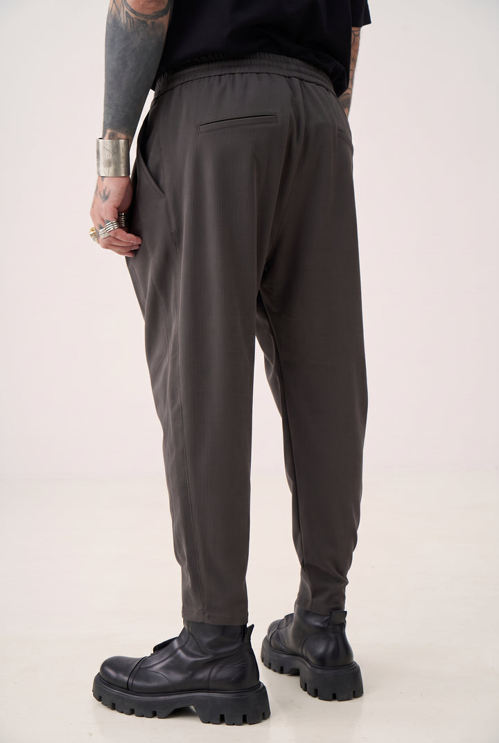 Εssential Pants
