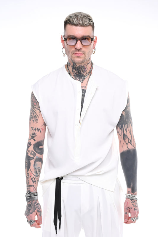 Halo Sleeveless Shirt