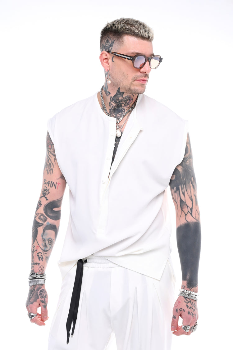 Halo Sleeveless Shirt