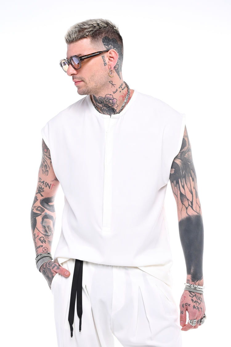 Halo Sleeveless Shirt