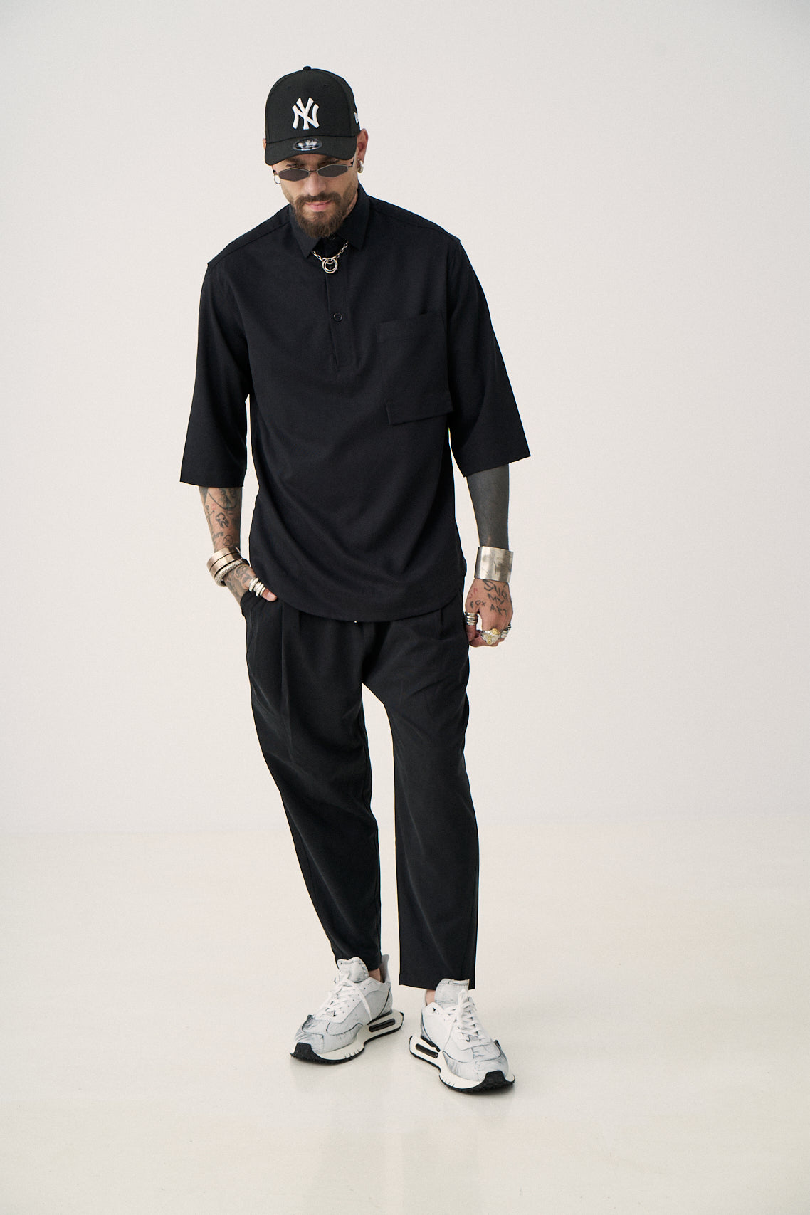 Εssential Pants