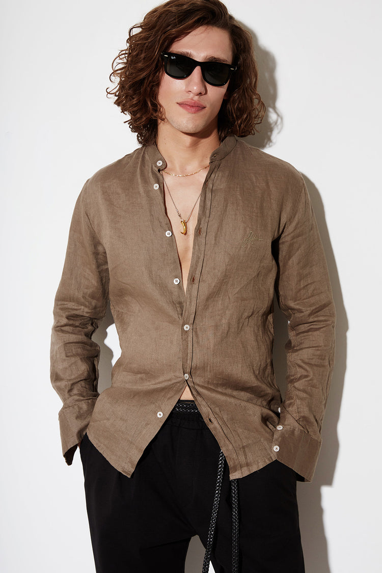 <tc>Proper Linen Shirt</tc>